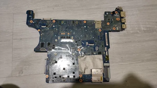 Купити материнська плата Dell E6420 PAL51 LA6592P Rev:1.0 nVidia NVS 4200M