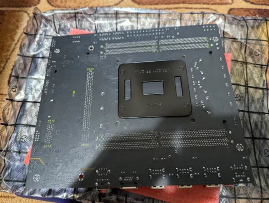 Купити Комплект 10 ядер 20 потоки Soyo X99 + Xeon E5 2630v4 LGA 2011-3 DDR4 NVMe Intel Xeon E5 v3 v4