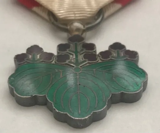 Ордена Восходящего Солнца 7 степени, в коробке. Японская империя.; 旭日章.Состояние БОМБА. Недорого