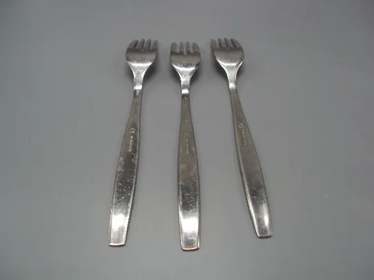 Столовые приборы вилки нерж ЗиШ узор цветы листья листочки нержавейка вилка 20 см лот 3 шт №18637в Продаж