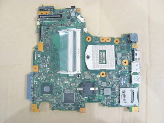 563-17 материнська плата CP667437-01 CP642130-Z3 для FUJITSU LIFEBOOK  E754  оригінал Ціна