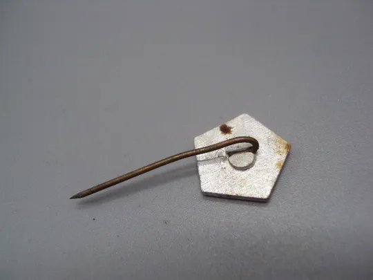 Знак Ленин 100 лет со дня рождения юбилей ссср портрет профиль серп и молот фрачник игла №17585 З аукціону