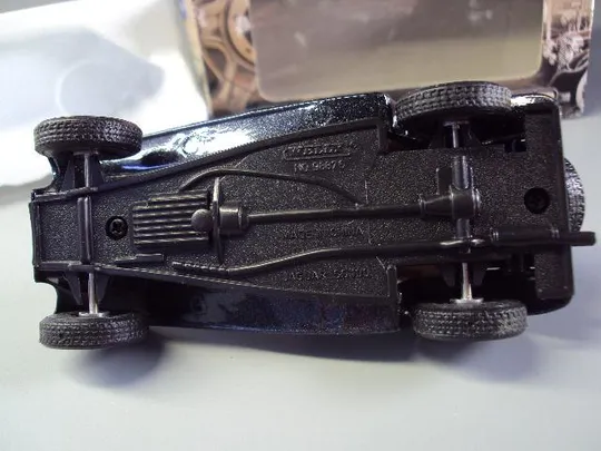 машинка Old Timer 1937 jaguar ss 100 welly 1/43 с родной коробкой Китай высота 4,5 см №10811 Інтернет-аукціон