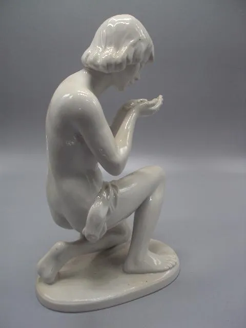 Фигура фарфор статуэтка Валлендорф Германия Wallendorf обнаженная девушка умывается ню 27,2см №14443 Інтернет-аукціон
