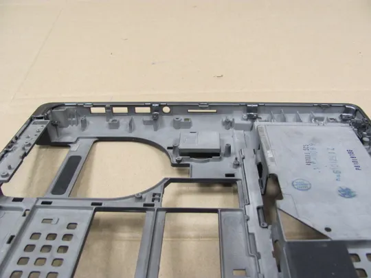 644-31 Кришка дно піддон корпуса AM1DJ000421 085Y4P для DELL Precision 17 7710 M7710  оригінал Характеристики