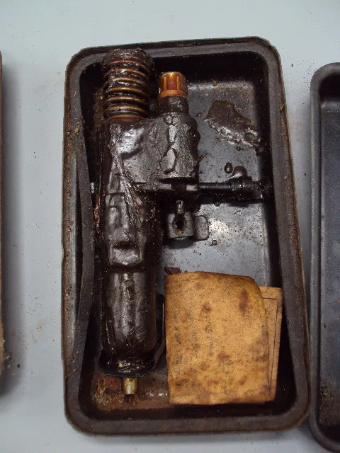 Модернизированные насос-форсунки Ар23А3, Ар20А3 и Ар21А3 1964 год ЛКЗ 60 форсунка лот 2 шт №15694 Торговий майданчик