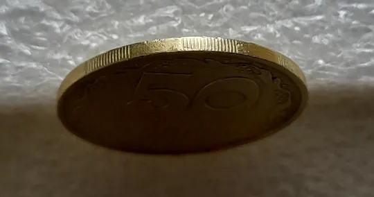 (6413) 50 копійок 1992 1ААм розколи від канту через вінок та 1 гроно до &quot;0&quot; + між 3 та 4 гронами до &quot;ОК&quot; на реверсі  (50 копеек 1992 1ААм) Недорого