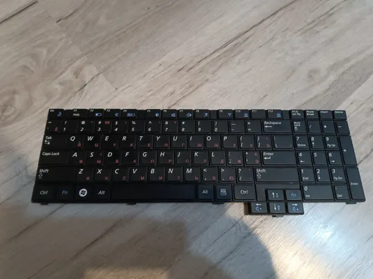 Клавіатура для ноутбукa Samsung NP R530 R528 R540 R618 R620 R525 R719 RV510 RV508 Ціна