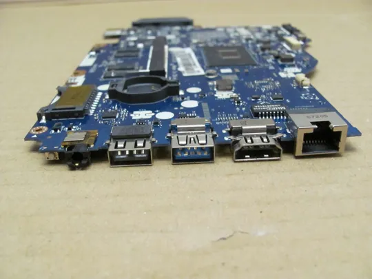 номер0277-31 материнська плата Mainboard Материнка Основна плата Системна плата Плата системи Laptop motherboard мамка  ноутбучна плата i3-6006U SR2UW BIWP4/P5 LA-D562P для LENOVO IdeaPad 110 110-15 110-15ISK оригінал Характеристики