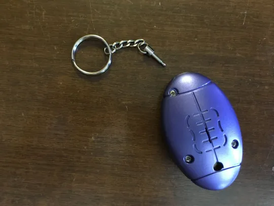 Ультразвуковой портативный отпугиватель собак с фонариком Продаж