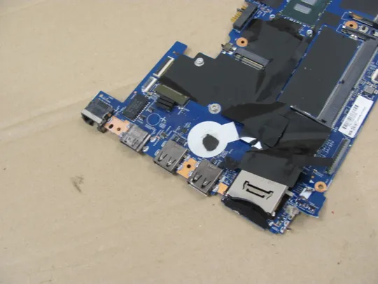 666-46 материнська плата 448.0CW07.0011 01YR250 SR3L9 i5-8350U для Lenovo Thinkpad T580 P52S оригінал З аукціону