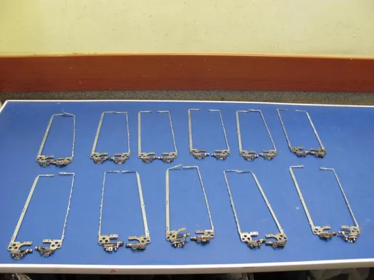 №14-15 кріплення матриці з петлями 6055B0027701 для HP PROBOOK 650 G1 оригінал Ціна