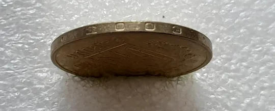 (4730) 1 гривня 2003 розкол у році карбування на аверсі (1 гривна 2003 брак, тріщина штемпеля) Недорого