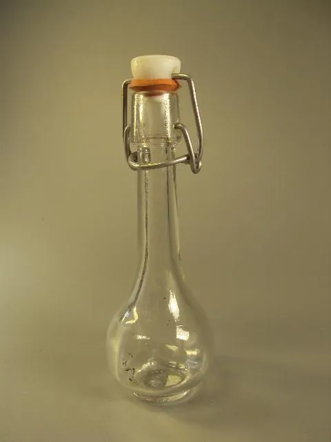 Купити Бутылка бутылочка стекло с фарфоровой пробкой высота 12,5 см, с пробкой 13,6 см (№ 1779)