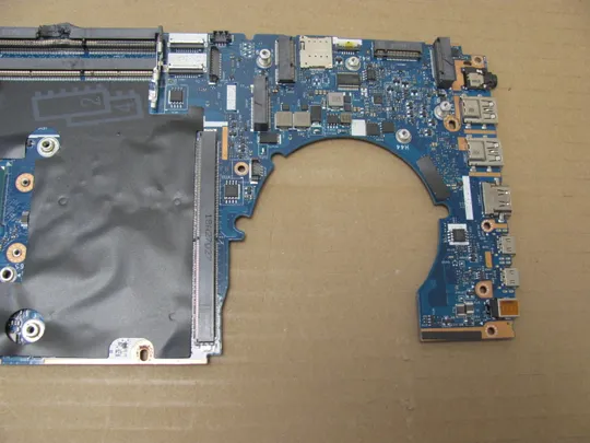 номер0965-3 материнська плата Mainboard Материнка Основна плата Системна плата Плата системи Laptop motherboard мамка  ноутбучна плата APW50 LA-C381P 848221-001 SR2FU i7-6820HQ для HP Zbook 15 G3 G4 оригінал Де купити