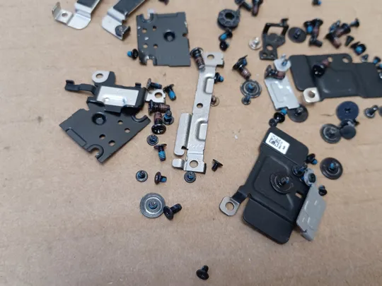 номер1051-16 комплектуюче кріплення гвинти  для Dell  Dell XPS 9500 9510 Precison 15 5550 5560 5570  оригінал З аукціону