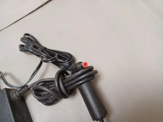 0627 адаптер живлення 12V 2 шт НІМЕЧЧИНА Продаж