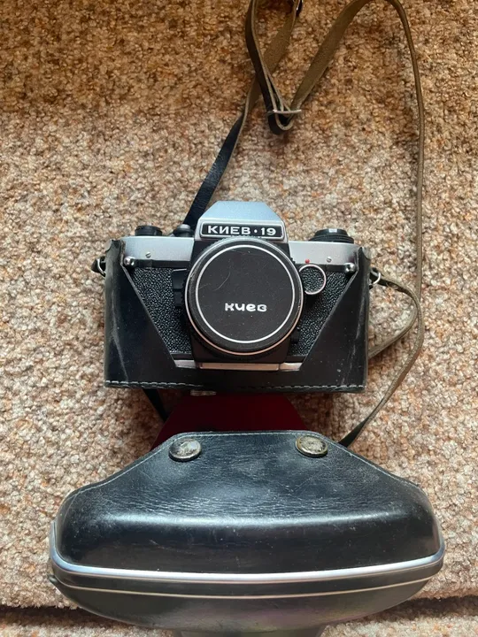 Купити Фотоапарат Київ-19 + об’єктив Геліос-81Н