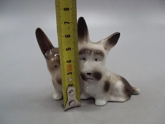 Фигура фарфор собачки щенки корги миниатюра собаки Вельш-корги-пемброк высота 17,4 см №14201 З аукціону