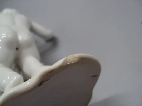 Фигура фарфор Wallendorf Германия Валлендорф ребенок мальчик играет с собакой собачкой 16 см №15464 Характеристики