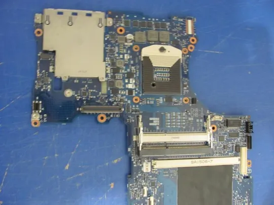 Купити №293-8 материнська плата для HP EliteBook 8760W оригінал