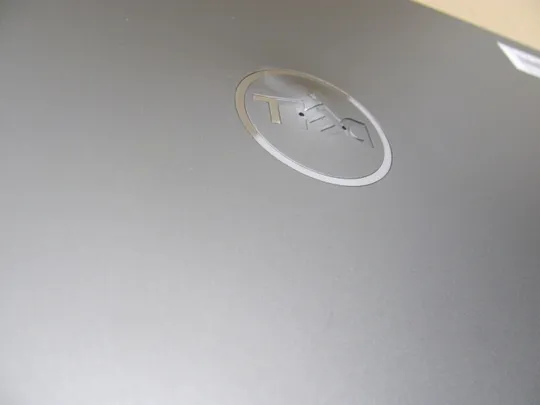 717-3 кришка матриці 0P9C34 0JG0NM AM2V7000401 для Dell Precision 7550 7560 оригінал Продаж