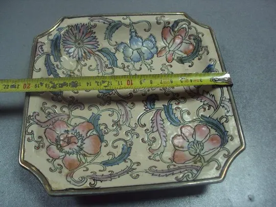 Декоративная трофейная тарелка Япония фарфор узор цветы  размер 20 х 20 см, кракелюры №242 Де купити