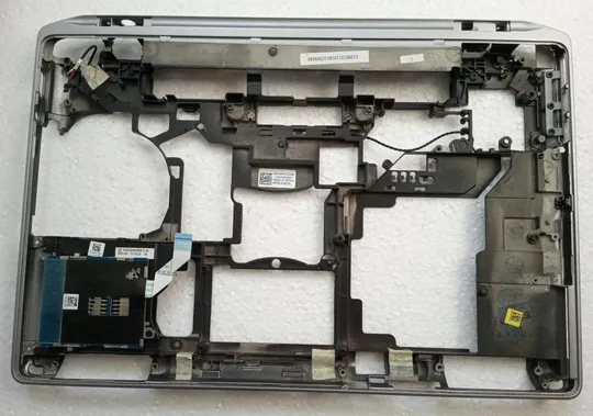 Низ корпуса (поддон) з ноутбука DELL Latitude E6420 016F7C AM0FD000H02 Ціна