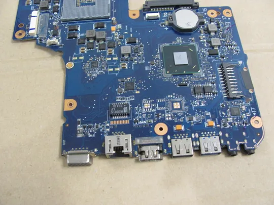 662-14 материнська плата H000052740  для Toshiba Satellite C850D L850D L850 C850 оригінал З аукціону