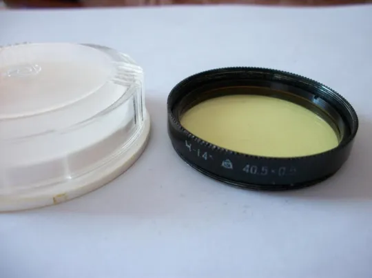 Светофильтр СССР, ЖЗ-1,4х. 55x0,75. Ж-1,4х. 52x0,75, Ж-1,4х. 40,5х0,5, ЖЗ-2х. 35,5х0,5. Гелиос. Мир Де купити