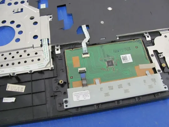 номер0310-4 панель палмрест 06NWG1 для DELL Vostro 3550 оригінал Де купити