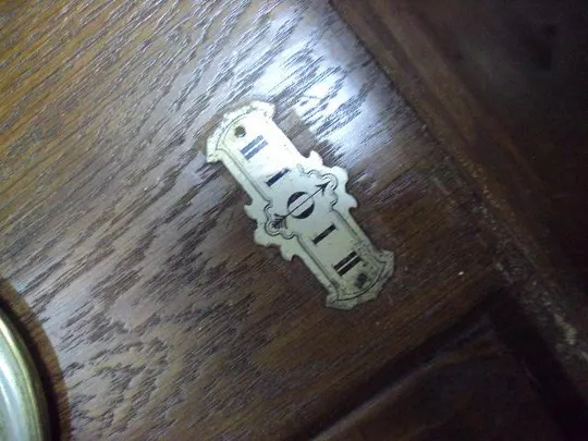 Часы настенные с боем на ходу №2940 З аукціону