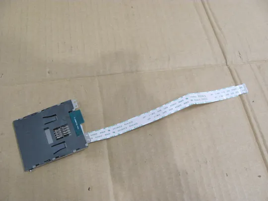 Купити номер0728-25  плата CARD READER 0FXKWT  для  DELL  Latitude 5520 5521 Precision 3560 3561 оригінал
