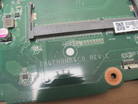 номер0967-25 материнська плата Mainboard Материнка Основна плата Системна плата Плата системи Laptop motherboard мамка ноутбучна плата DA0FH9MB6C0 i3-5005U SR27G для FUJITSU A555 оригінал З аукціону