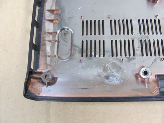 номер0272-3 Кришка дно піддон корпуса Нижний корпус (дно) для ноутбука Низ дно поддон Нижняя часть 13N0-ZYA0421 для  Fujitsu Lifebook N532 оригінал З аукціону