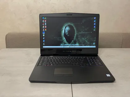 фото, Ігровий ноутбук Dell Alienware 17 R4, 17,3" FHD IPS, i7-7700HQ, 16GB, 512GB SSD+1TB, nVidia GeForce GTX 1070 8GB. Гарантія