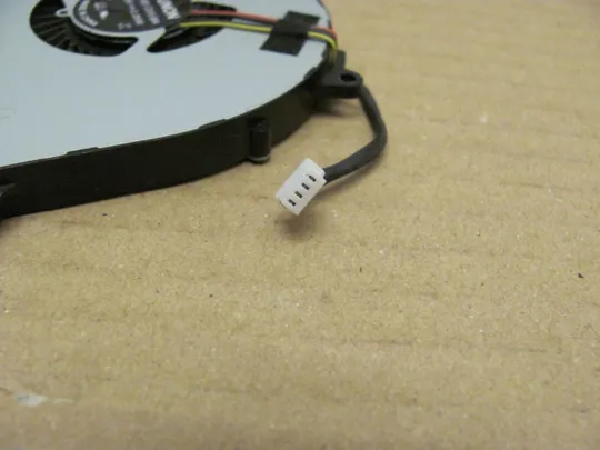547-24 Вентилятор (кулер, FAN) DC28000CVS0 для LENOVO IdeaPad 100-15 100-15IBD 110-14IBR, 110-15ACL оригінал Інтернет-аукціон