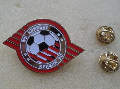 фото, Футбол серия больших значков 32 мм клубы Украины -  ФК Кривбасс Кривой Рог Днепропетровская область