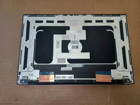 Купити номер1056-5 кришка матриці 0XYCR1 з петлями для Dell  XPS17 XPS 17 9700 Precision 5750 Кришка дисплея Тильна кришка Корпус матриці Верхня кришка matrix cover Top Case LCD Cover Rear Lid Back Cover Housing Cabinet оригінал