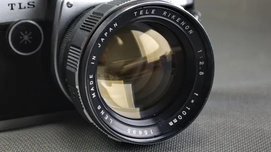 фотоаппарат пленочный механический Ricoh 126C Flex с объективом Rikenon 100mm/2,8 Ф67мм Недорого