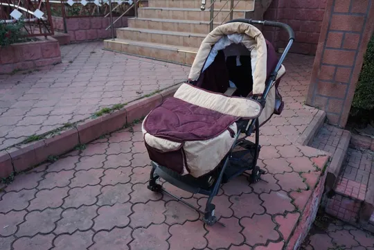 коляска №1 универсальная детская новая неполная комплектация, колес нет Продаж