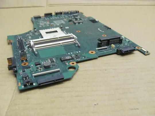 номер0192-15 материнська плата,Mainboard,Материнка,Основна плата,Системна плата,Плата системи,Laptop motherboard,мамка, ноутбучна плата FAWGSY3 A3642A для Toshiba Tecra A50-A A50 оригінал Недорого