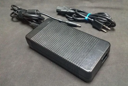 230W Док станция HSTNN-U1X + БП HP PA-1231-66HJ для мощных ноутбуков HP Elitebook 8740w 8760w 8770w Недорого