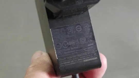 оригинальный блок питания для планшета Microsoft Surface Microsoft model:1512 З аукціону