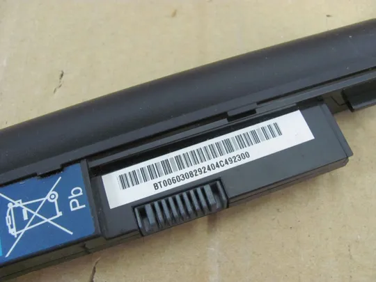 Оригінал АКБ AS09D31 10.8V для Aspire 5538 5534 5410 4810 5810 4810 4410 3811 3810 3750 3410 TravelMate 8371 8471 8571 8431 8331 Emachines E628 Gateway EC38 EC54 EC58 NV47H NV49C NV50A NV51 NV53 NV55 NV52 NV56 NV57H NV73A NV59 NV79C Packard bell EN TSX6 Продаж