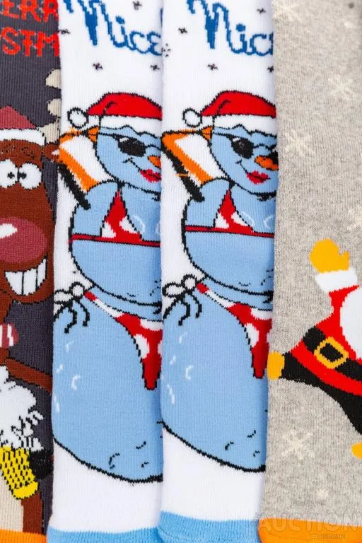 Комплект женских носков новогодних  3 пары, цвет бежевый,белый,темно-серый, 151R261 Продаж