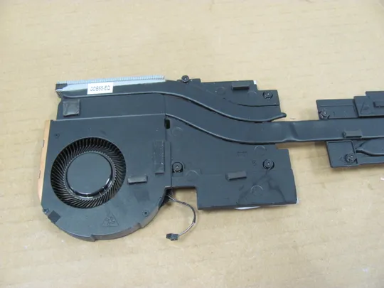 861-4 сисьема охолодження AT30O003ZAL 01Y5D1 для DELL Precsion 7560 M7560  оригінал З аукціону