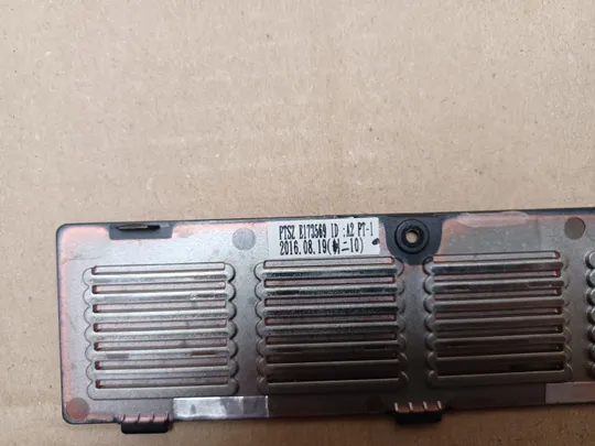 номер1077-7 сервісна кришка корпус панель доступу кришка доступу service cover для  Fujitsu Lifebook A659 A557 A555 A359  оригінал З аукціону