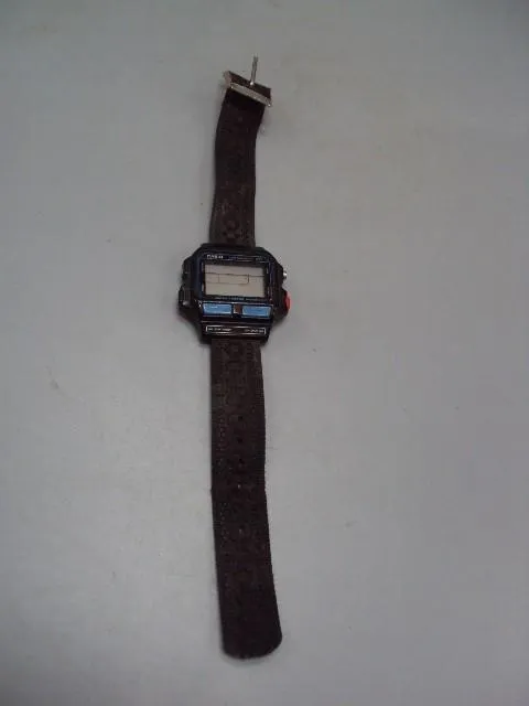 Купити Наручные часы Casio Lap Memory 30 water 100M resist Japan винтаж водонепроницаемые №15082