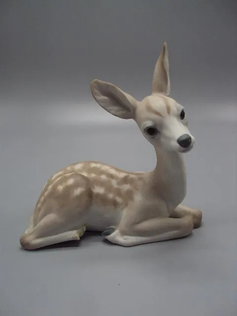 Фигура фарфор статуэтка олень Испания LLADRO олененок высота 16 см под реставрацию №452п Ціна